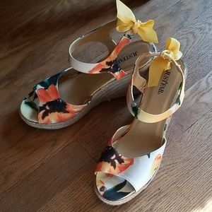 Just Fab Lemon Wedges